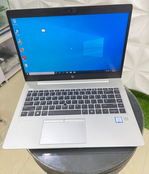 HP Elitebook 840 G5, core i5, 8th Gen., 8GB RAM, 256SSD, 14″, Win 10 pro